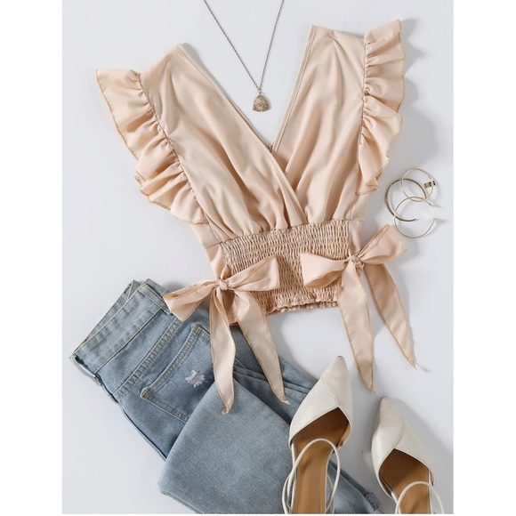 Ruffled V-Neck Top with Bows - Picture 2 of 4